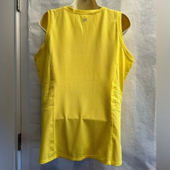 Tail bright yellow activewear tank top w/perforated detail Sz-XL.  W14 - Picture 2 of 9